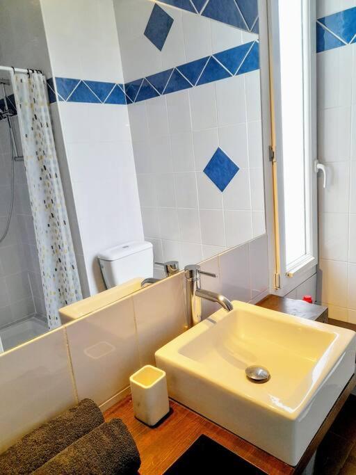 פרפיניין Appartement Proximite Gare מראה חיצוני תמונה